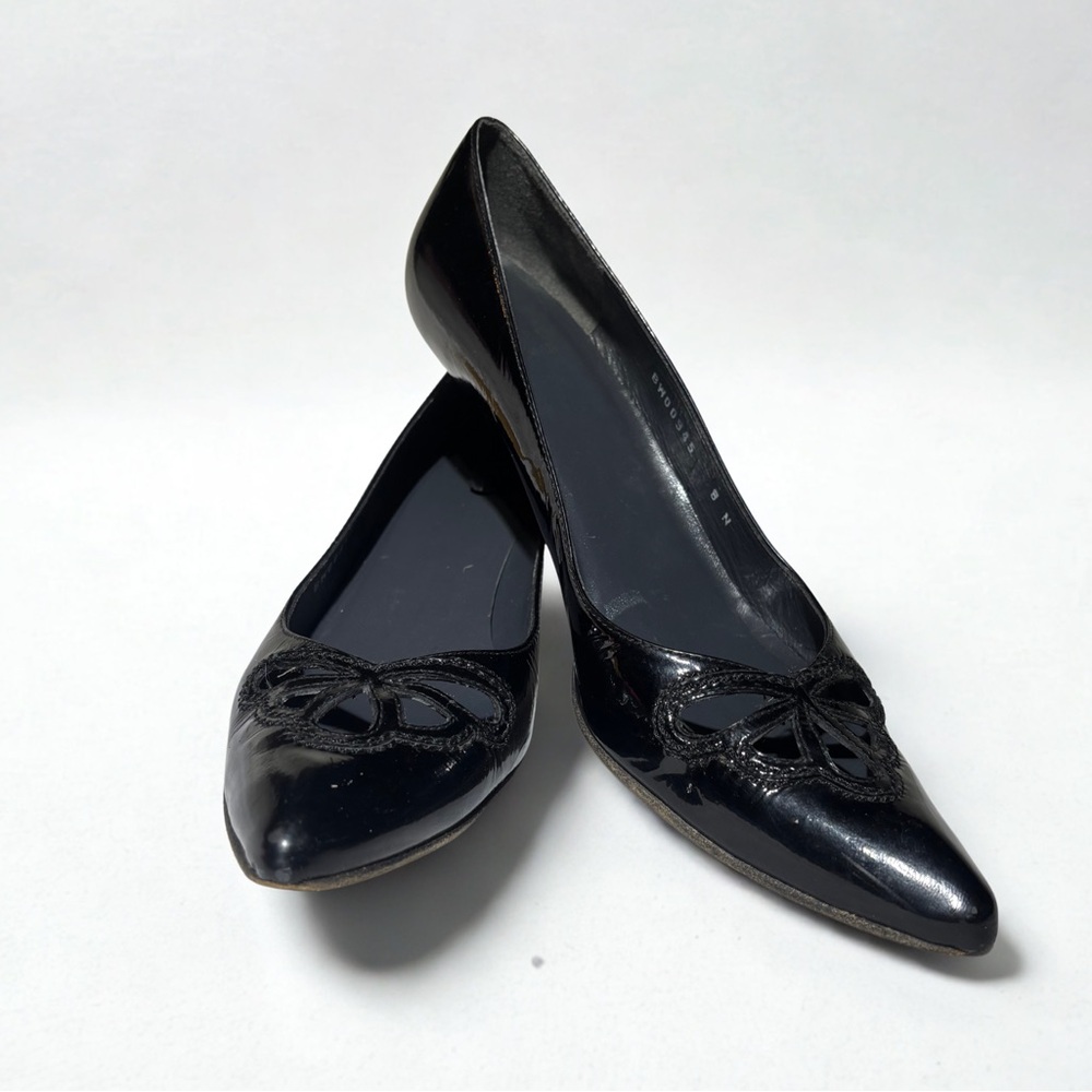 Stuart Weitzman Black Patent Leather Kitten Heels with Bow Detail size 8N
